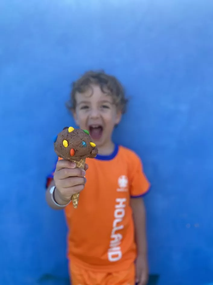 גלידת שוקולד מושלמת - ללא מכונת גלידה