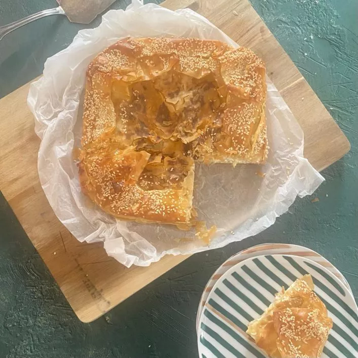 מאפה פילו יווני גם גבינות וזוקיני